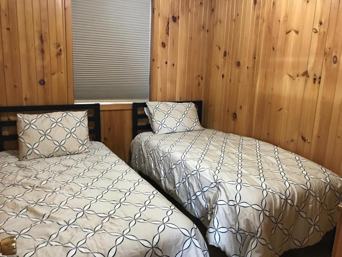 Merland Park Cottages And Motel Picton Ngoại thất bức ảnh